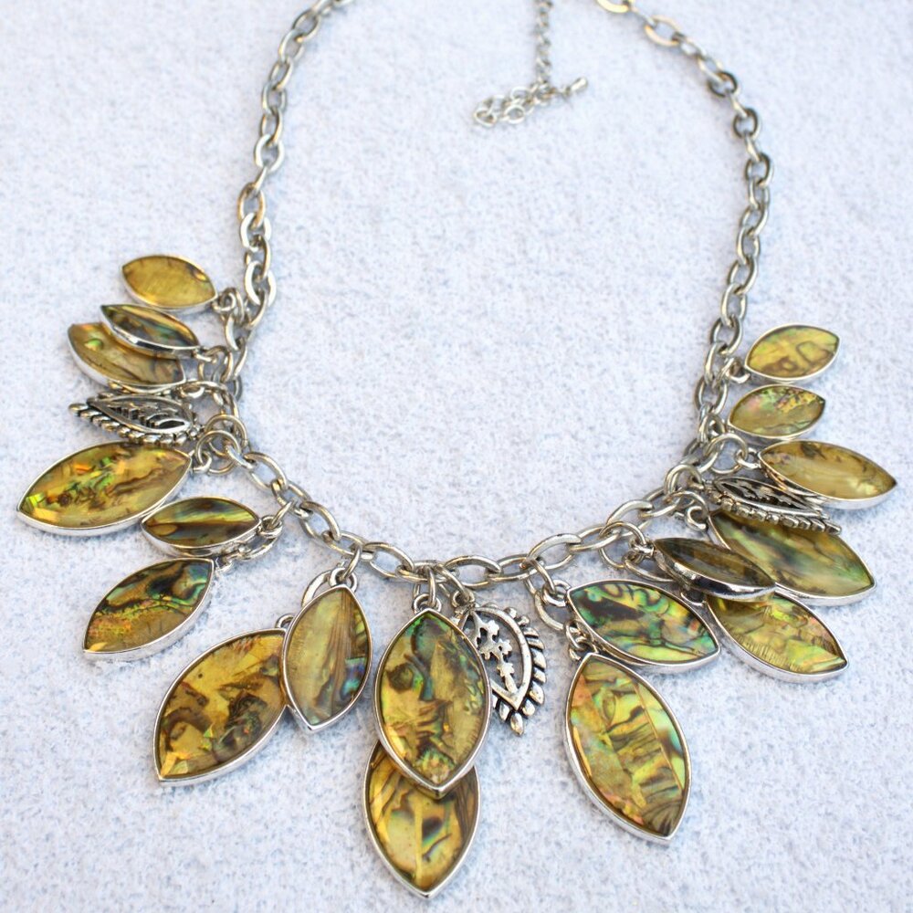 Rare 20" Premier Designs Silver Tone Abalone Leaf Necklace